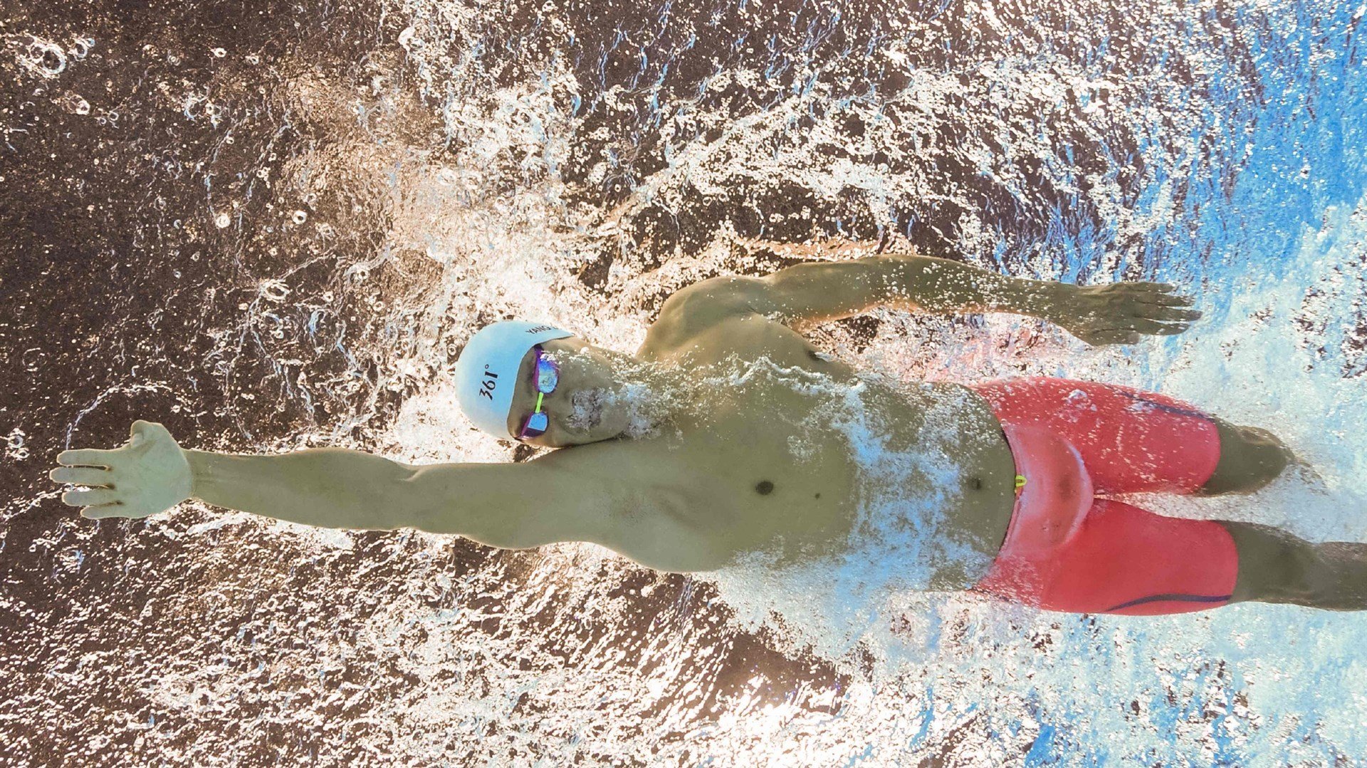 开云·体育官方网站入口-老将首登国际赛场决赛，经验成为取胜关键，41岁老将夺冠  第2张