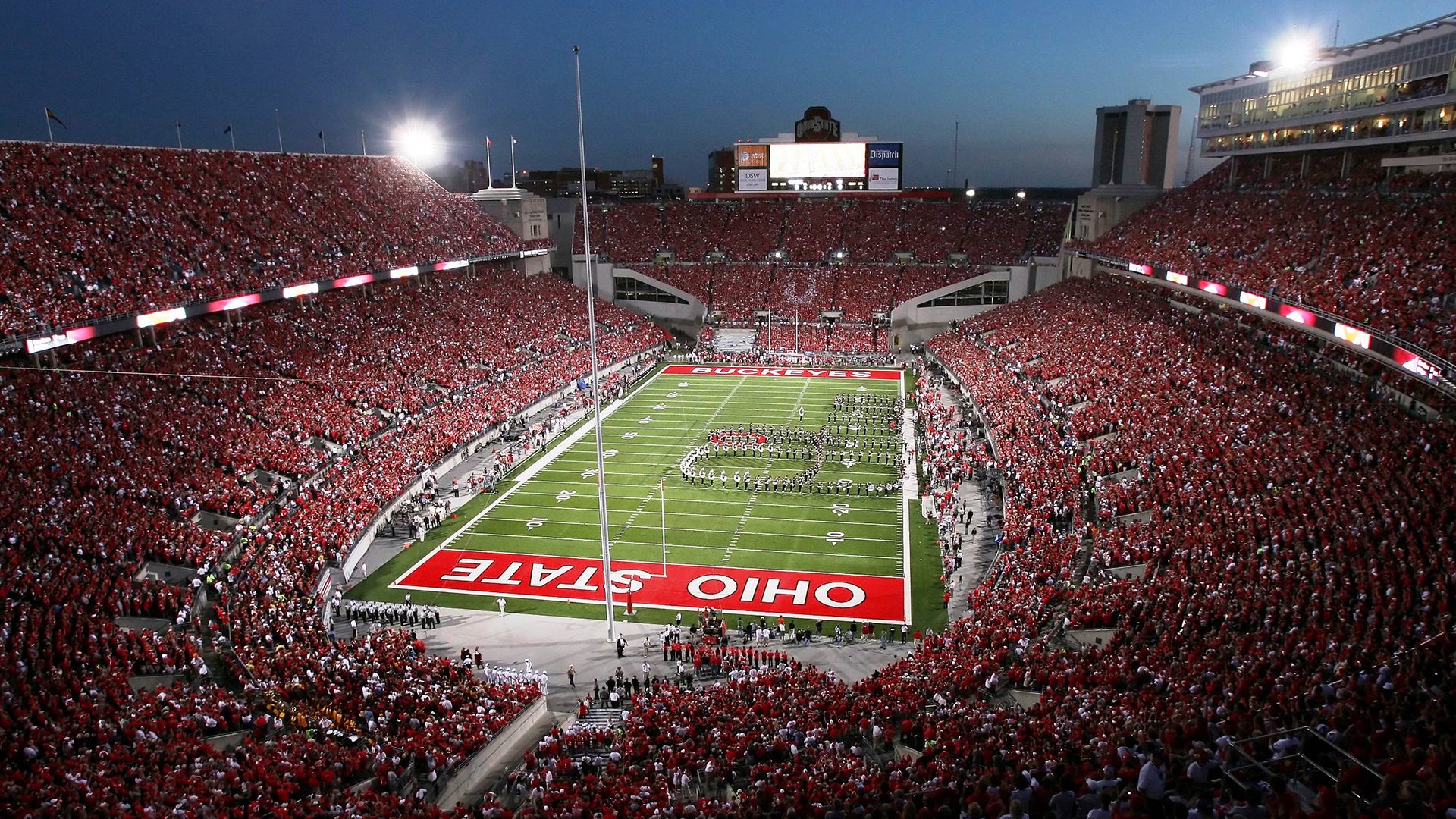 开云 官网 入口-大型足球展在本地博物馆举行，推广足球文化，足球展览海报